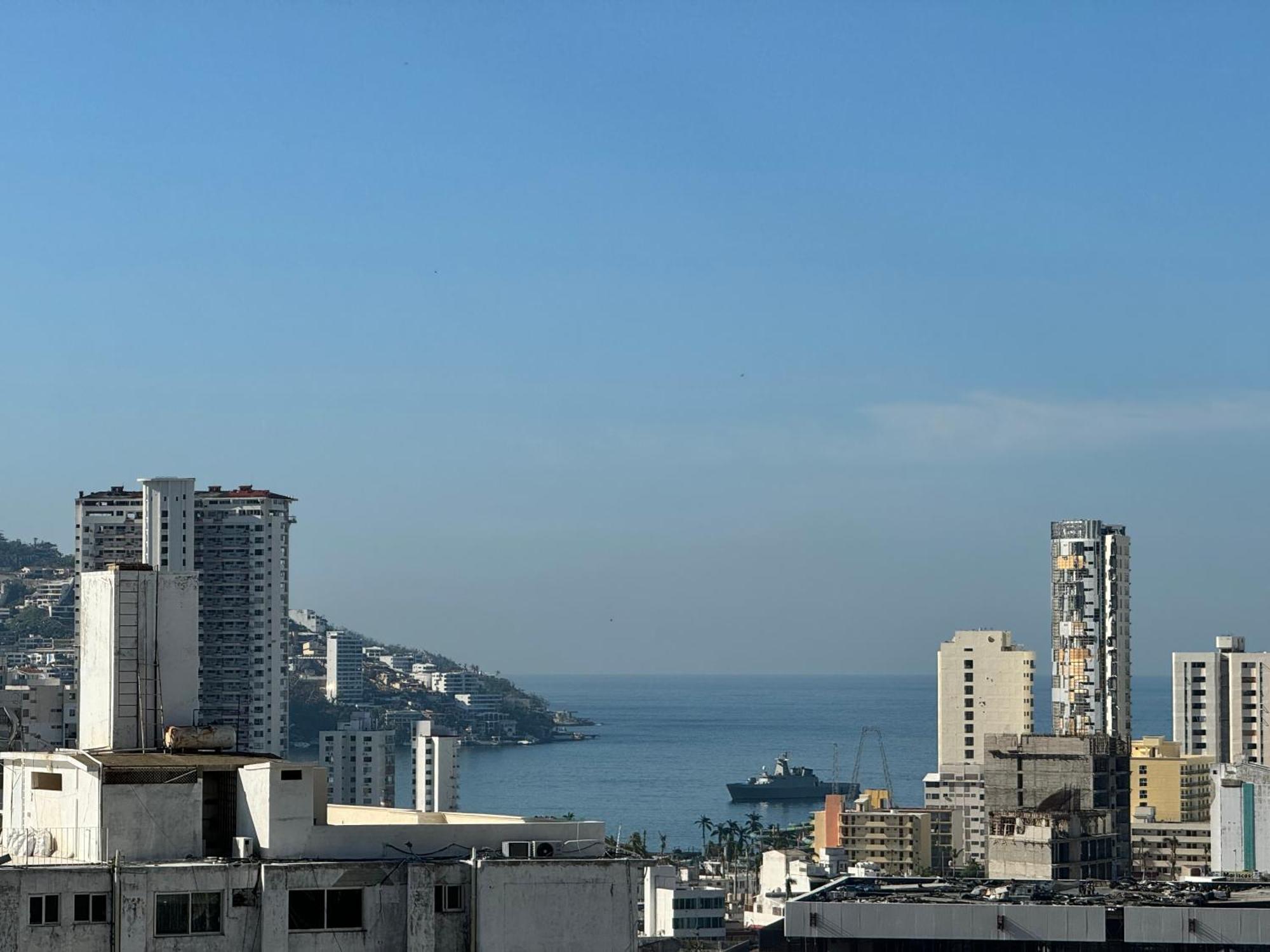 Blue Coast With Pool And Ocean View 10 To 35 P Villa Acapulco Exterior photo